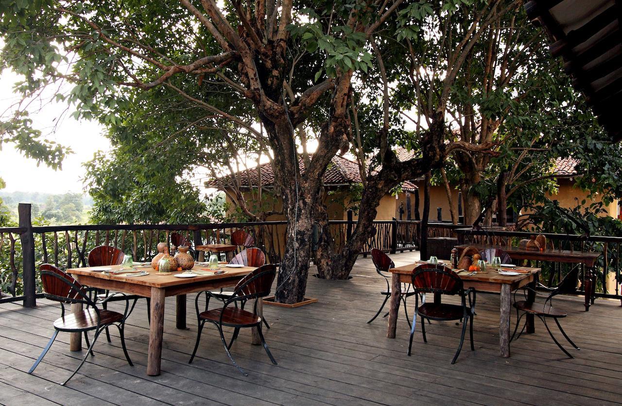 Samode Safari Lodge Parāsi Eksteriør bilde